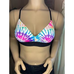 Victoria’s Secret Wireless Pink Bra